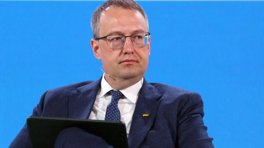 Геращенко продолжает работать в МВД с Монастырским