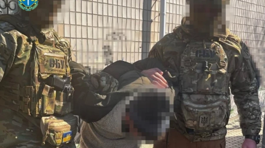 ФСБ планувала підірвати свого агента біля ТЦК в Херсоні – СБУ