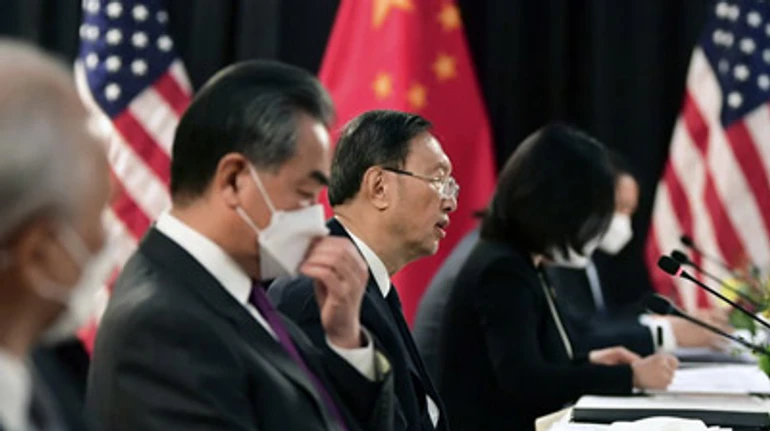 Жесткая беседа на Аляске: как США и Китай договаривались о новом порядке в мире