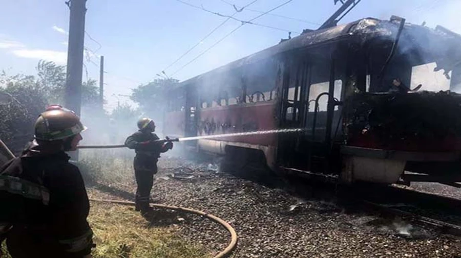 Трамвай з пасажирами загорівся у Кривому Розі