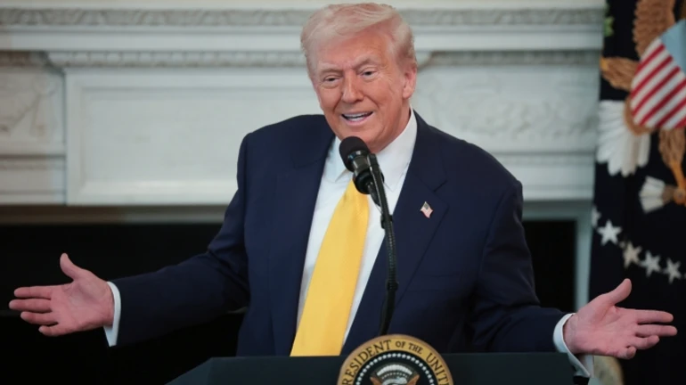 Трамп продовжив низку санкцій проти Росії