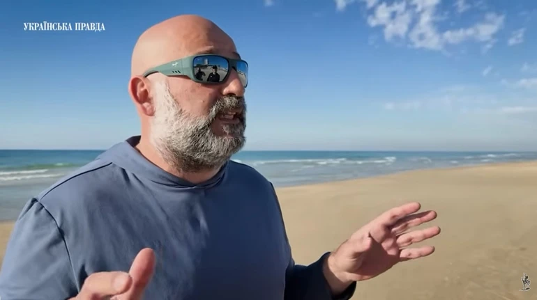 ВАКС відмовився скасувати підозру Міндічу, який не приїхав у суд, бо в Україні обстріли