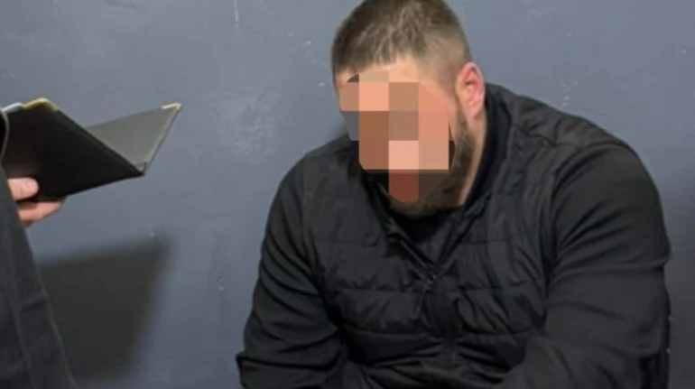 Суд відправив на гауптвахту солдата, якого підозрюють у побитті військовослужбовця 155-ї бригади