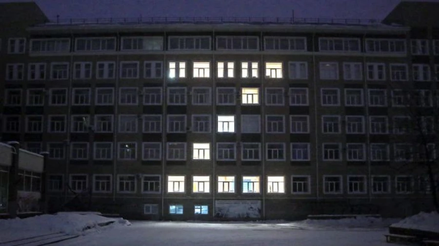 Пропаганда в вузах РФ: лекции о бандеровцах вместо геоботаники, Z на фасадах