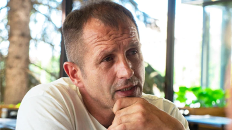 Якщо забрати з Криму армію, ми побачимо, яких прапорів над будинками буде більше – Володимир Балух