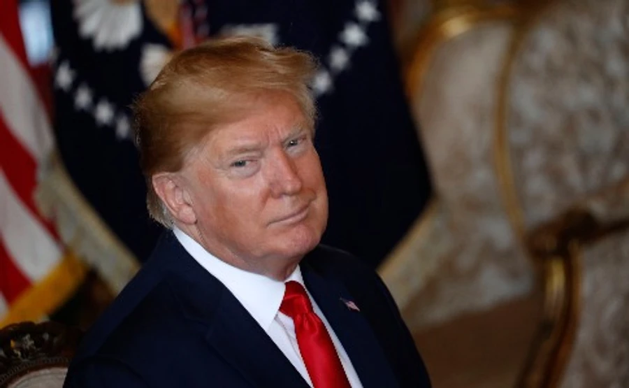 Трамп просит Сенат не ограничивать его полномочия в Иране