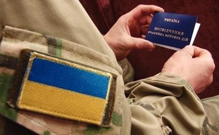 Рева анонсировал увеличение пенсий военнослужащих на 77%