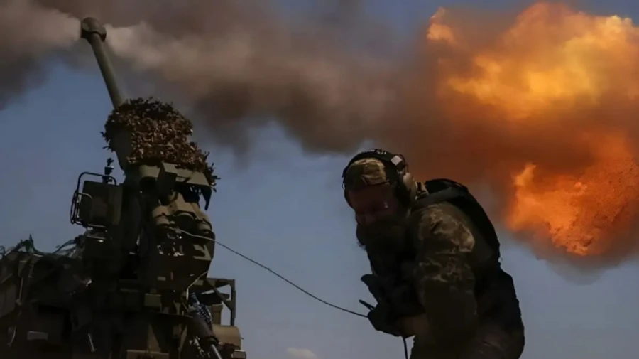 Ukraine's intelligence shows how Bohdana howitzer strikes Russians on the frontline – video