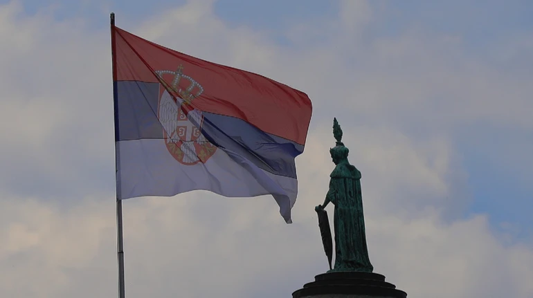 В Сербии министр сказал, что украинцы заплатят за преступления территорией, в МИД ответили