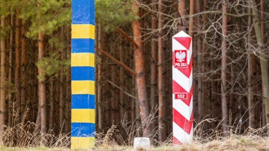 Польские фермеры блокируют грузовики в двух пунктах пропуска на границе с Украиной