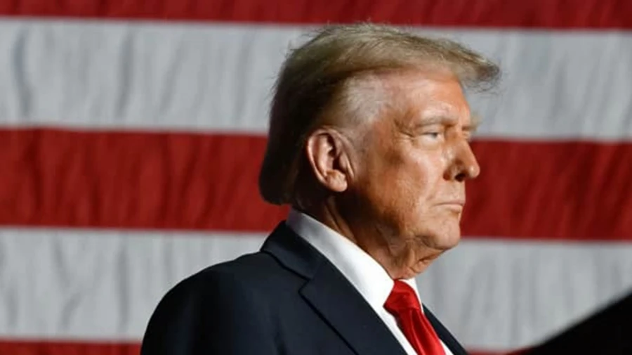 Трамп говорит, что возможно позвонит Путину