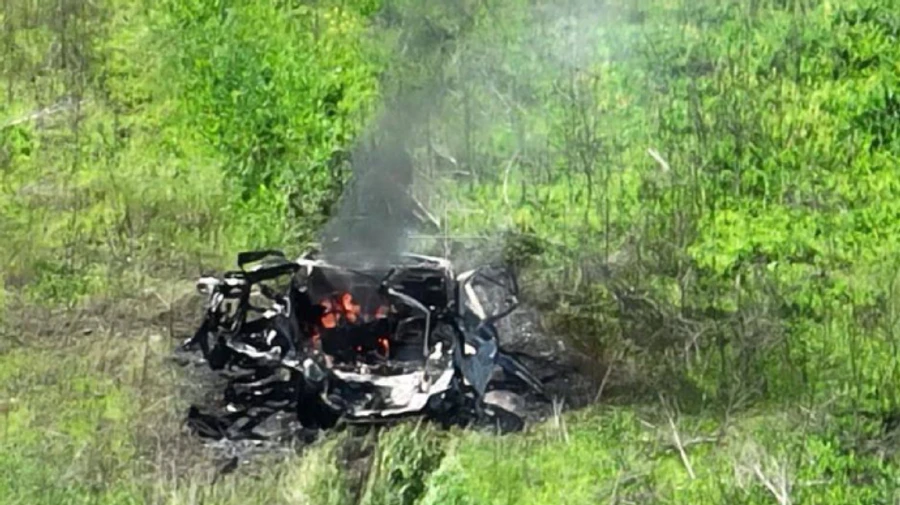 Russian missile hits car in Kharkiv Oblast, killing two volunteers 