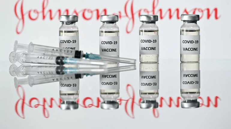 Европейский регулятор обнаружил связь между вакциной J&J и тромбозом в венах