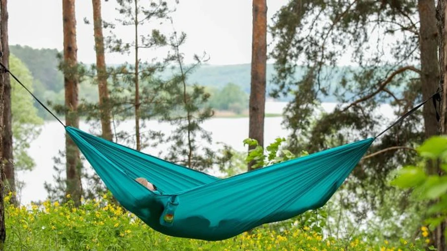 Українці матимуть два довгих вікенди у травні