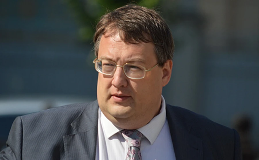 Геращенко назвав імена кілерів, що планували його вбити, і куратора з РФ