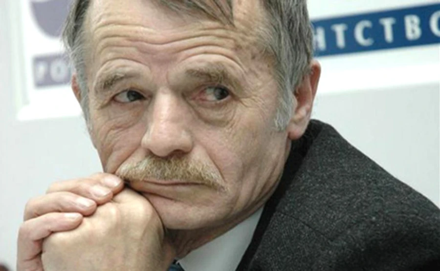 Адвокат пояснил, за что оккупанты заочно арестовали Джемилева 