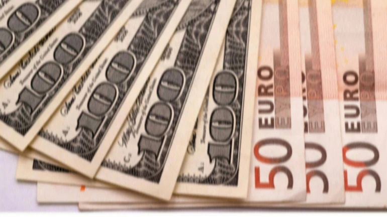 Курс долара встановить черговий історичний рекорд щодо гривні