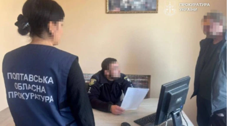 В Полтавской области отец избил 10-летнего сына до потери сознания, потому что тот без разрешения съел конфеты