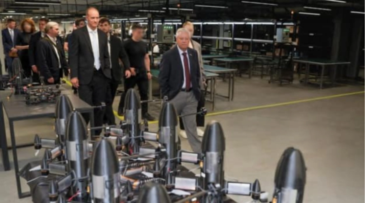 US Senator Graham visits drone production facility during Ukraine trip
