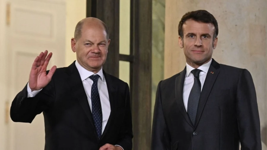 Макрон объяснил разногласия с Шольцом по Украине: Стратегические культуры отличаются
