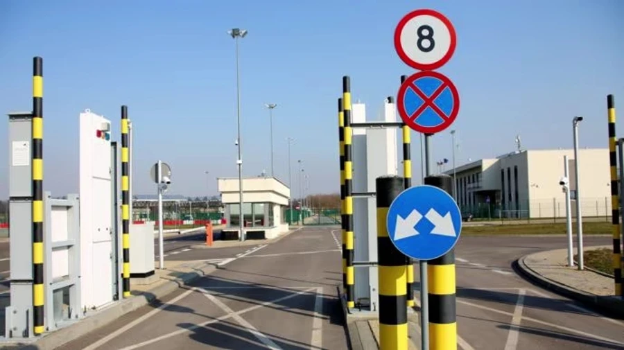 Ежедневно из Украины выезжает около 6 тысяч мужчин призывного возраста через западную границу – ГПСУ