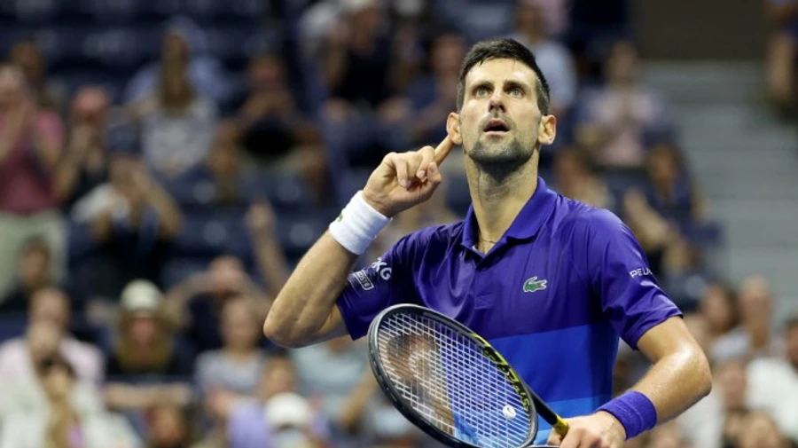 Невакцинированному Джоковичу напомнили о ковидных правилах турнира в Испании