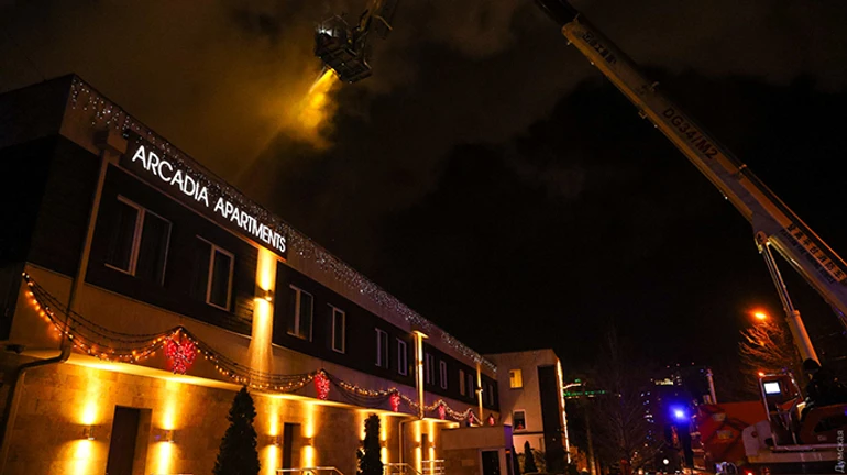 В Одесі горів готель: загинули 2 людини, ще двоє постраждали