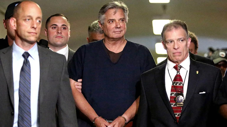 Трамп помиловал Манафорта