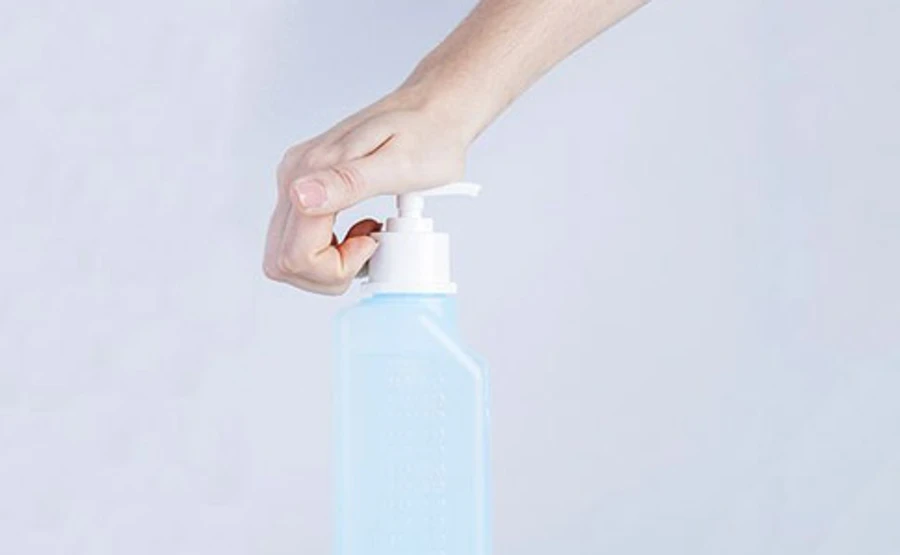 У ПЦУ почали робити антисептики і роздавати людям