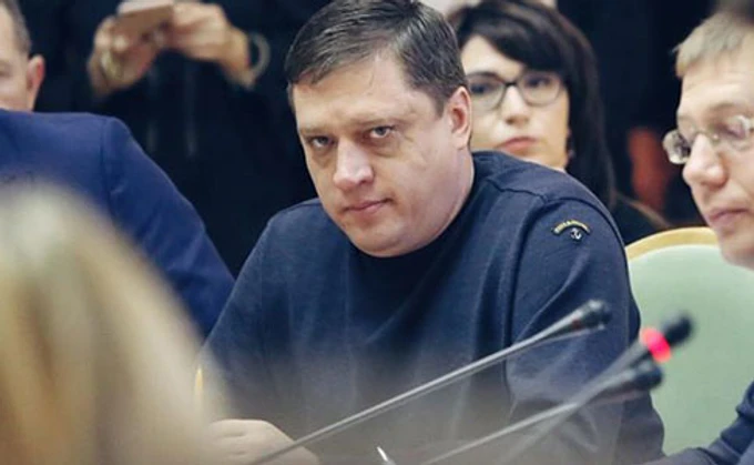 Скандал с изнасилованием: Арахамия рассказал, при каких условиях Иванисова заберут обратно в СН