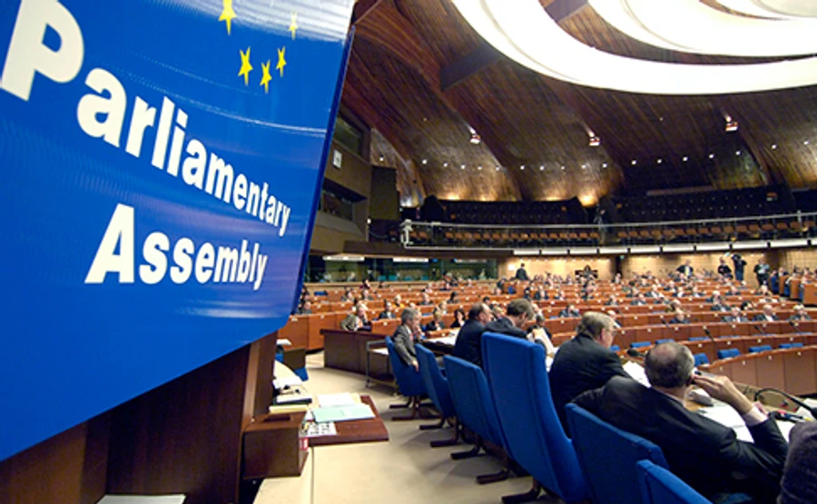 Кулеба: Резолюция Николетти не гарантирует возвращения РФ в ПАСЕ