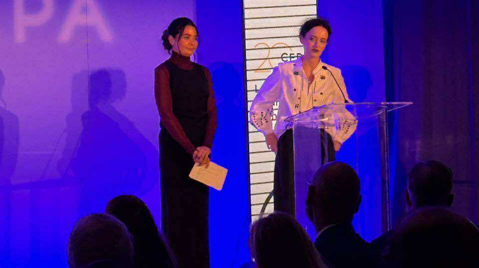 Premio per la Libertà di Stampa: Sevğil Musaieva e Olga Rudenko Ricevono i Freedom Fighter Awards