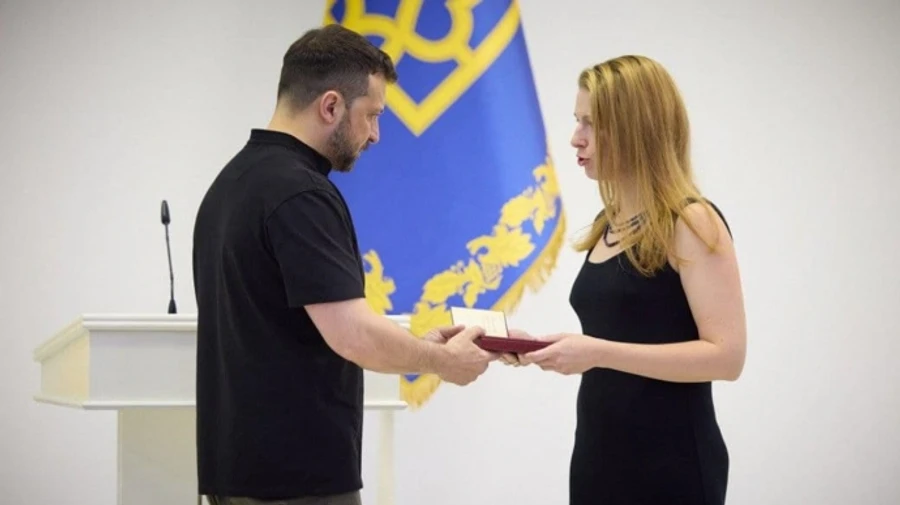 Zelenskyy honours doctors who rescued children from Okhmatdyt children's hospital – photos 