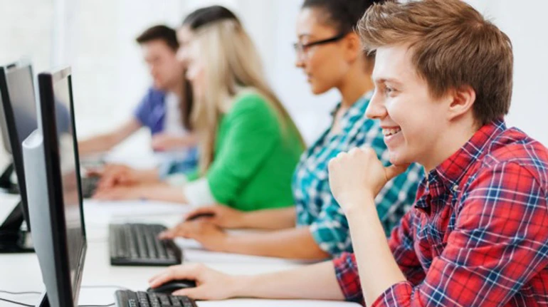 (Не)проблемное ЗНО-2022: как прошло тестирование и есть ли завышенными результаты