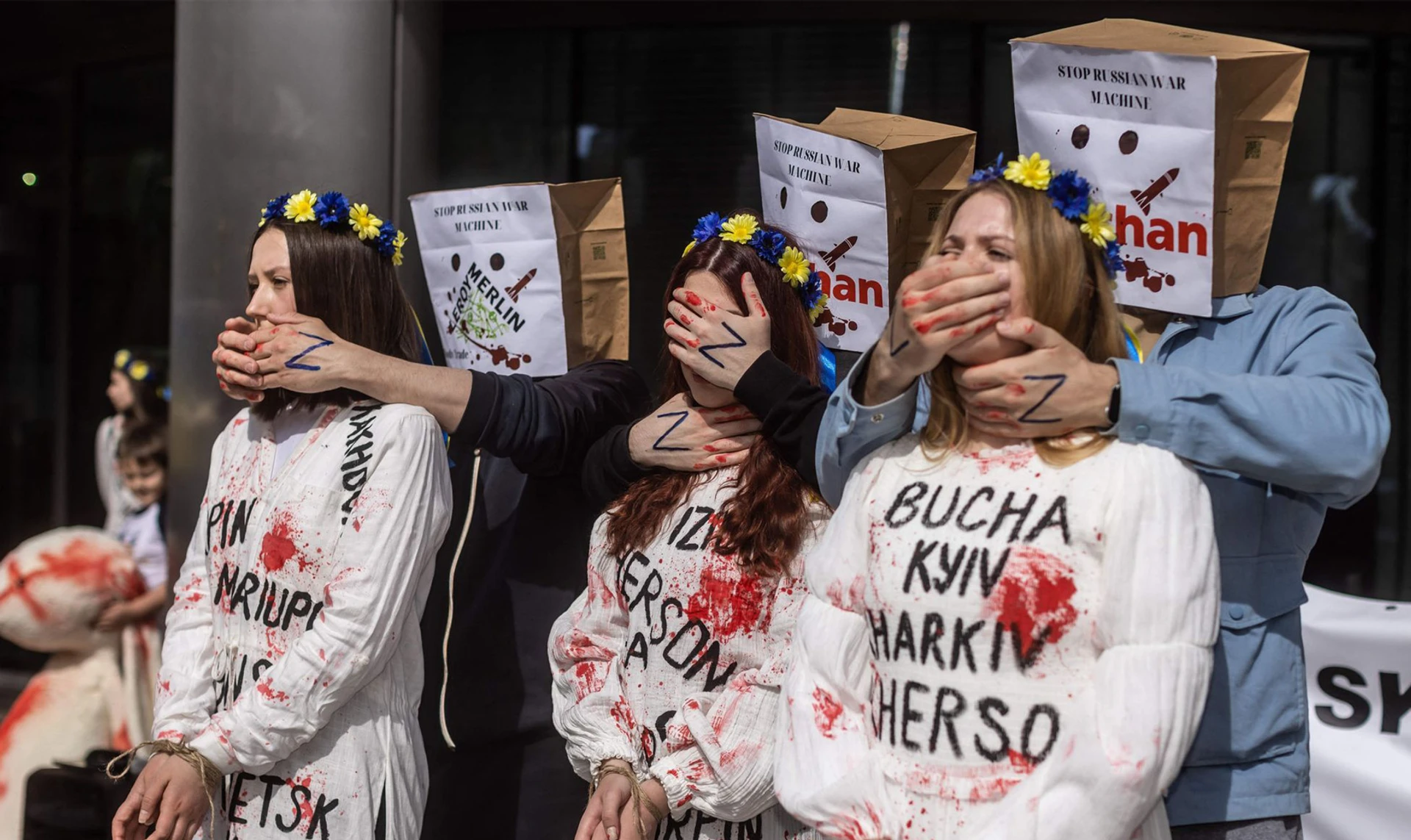 Those who stay: how companies justify their stay in russia