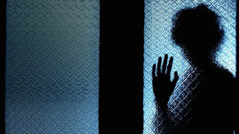 Как предупредить подростковые самоубийства: действенные шаги для построения доверительных отношений между родителями и детьми