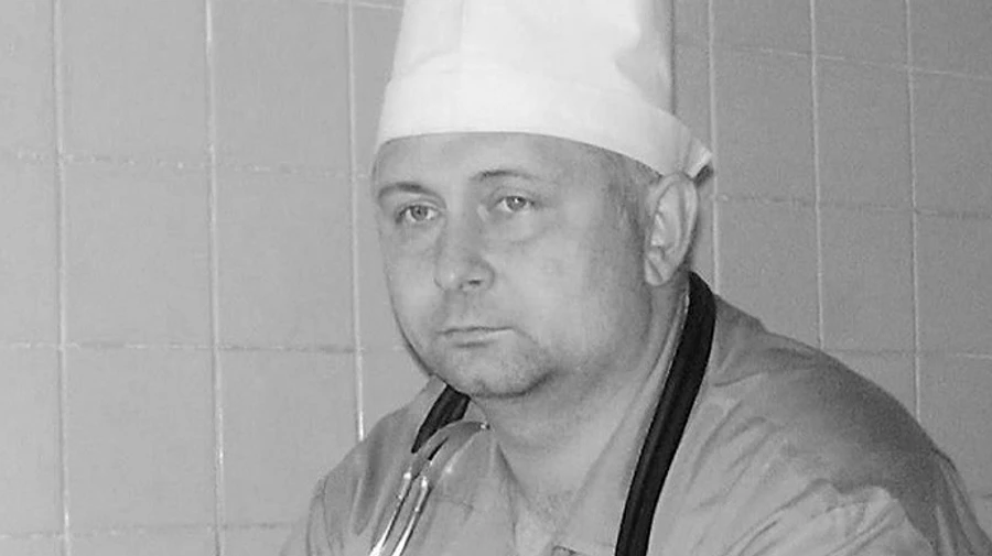 Внезапно умер замглавврача российской больницы, где лечили Навального