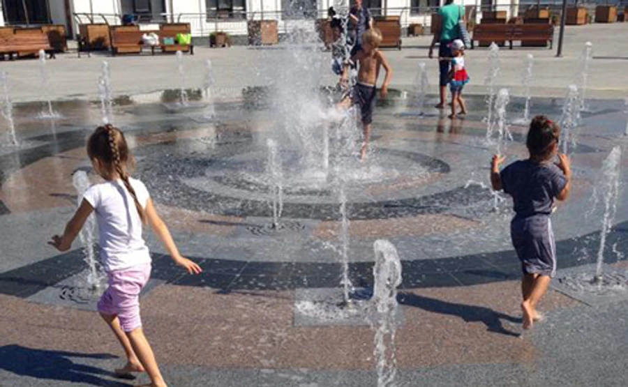 У понеділок в Україні буде по-літньому тепло