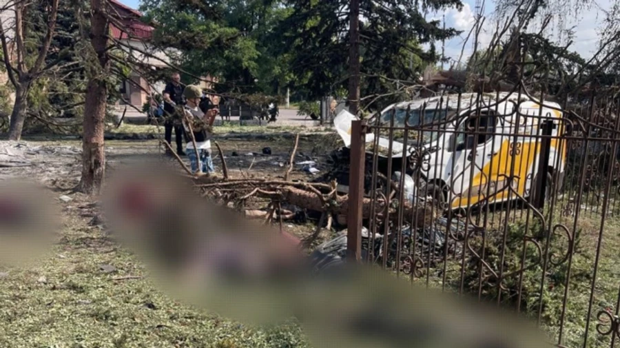 Latest data shows 24 people queuing for pensions killed in Russian airstrike on Donetsk Oblast – photos, video