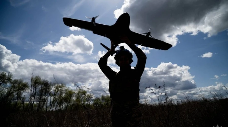 Сырский: Украина превосходит Россию по FPV-дронам, но проигрывает по оптоволоконным