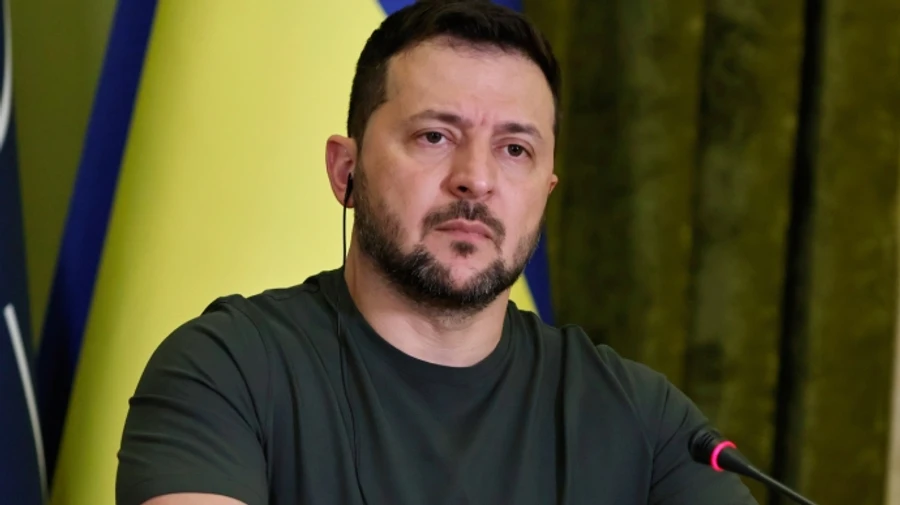 Зеленский провел Ставку: хочет солнечные панели в каждую школу и больницу