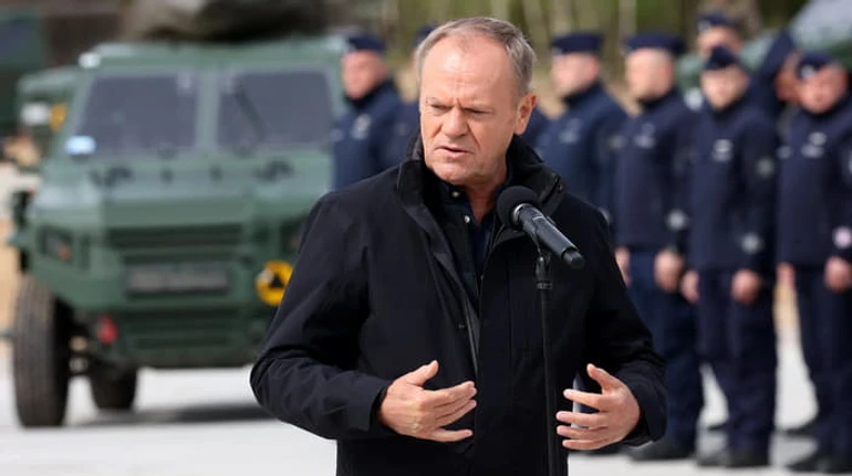 Туск повел правительство на обновление: что означают кадровые изменения в Совете министров Польши