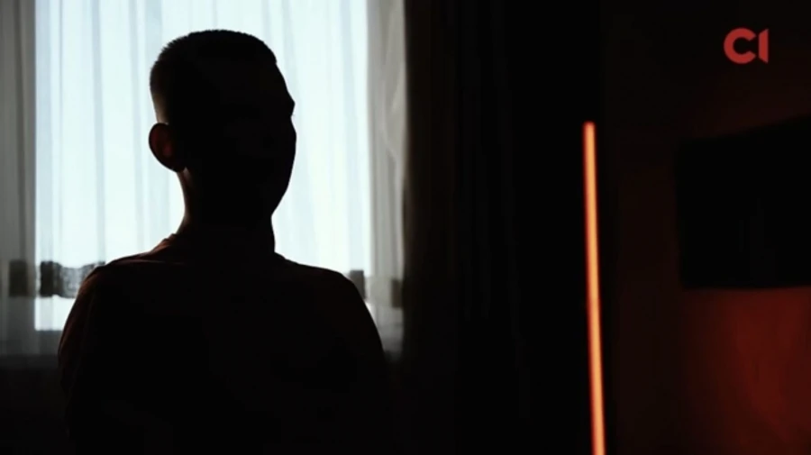 Надягли кайдани і розтягнули тіло у формі зірки: українець розповів про катування росіян