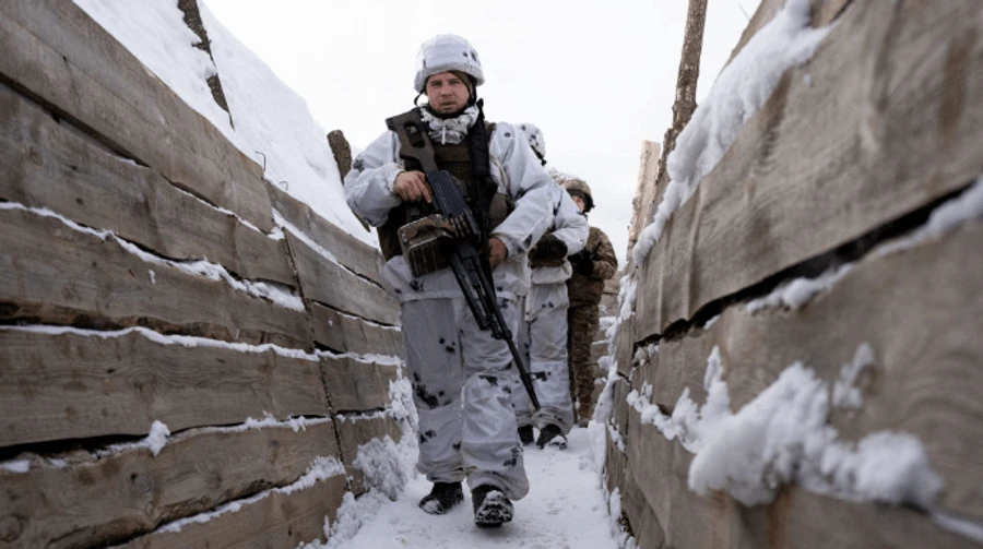 Война на Донбассе: Двое военных за сутки получили ранения