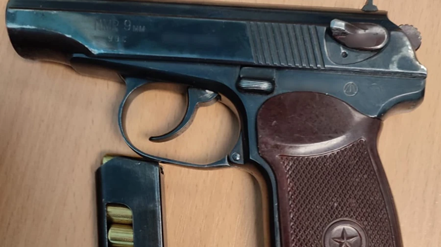 В українців, які відправляються в окупований Крим, прикордонники вилучають зброю та набої