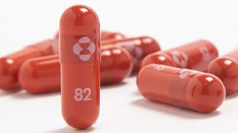 В ЕС одобрили первые таблетки от коронавируса