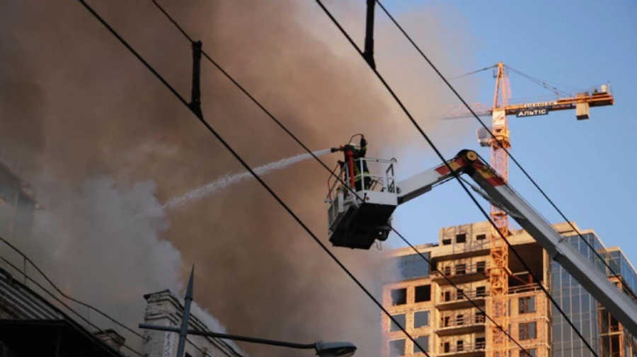 У житловому будинку в центрі Києва сталася пожежа