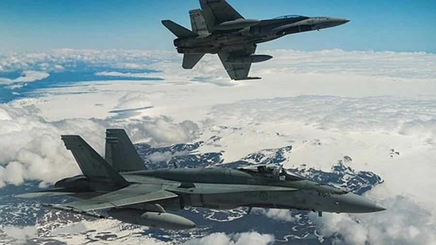 Силы НАТО в Европе в прошлом году перехватили 290 военных самолетов РФ