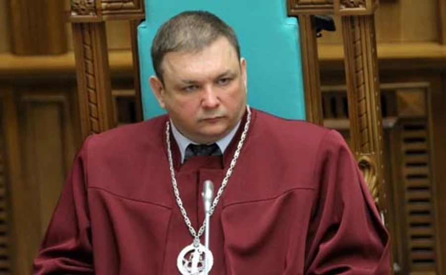 Голові Конституційного суду відмовили у візі в США – ЦПК