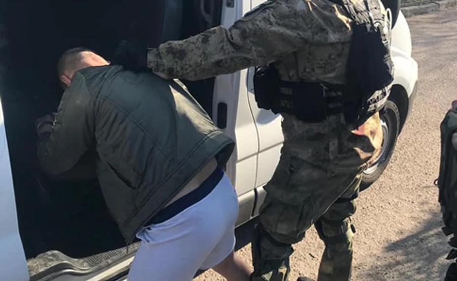 Аваков опублікував відео аварії в Одесі: поранених гвардійців добивав перехожий